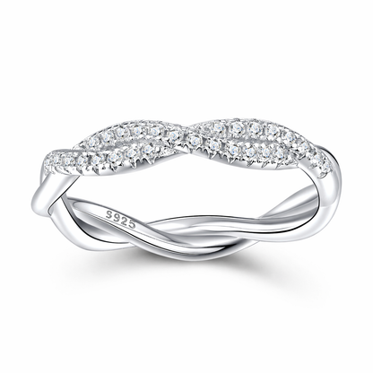 Ring Featuring Top-quality Moissanite, Made Of S925 Silver Electroplated With Platinum.