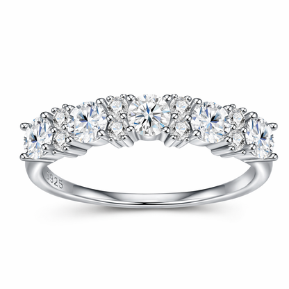 Ring Featuring Top-quality Moissanite, Made Of S925 Silver Electroplated With Platinum.