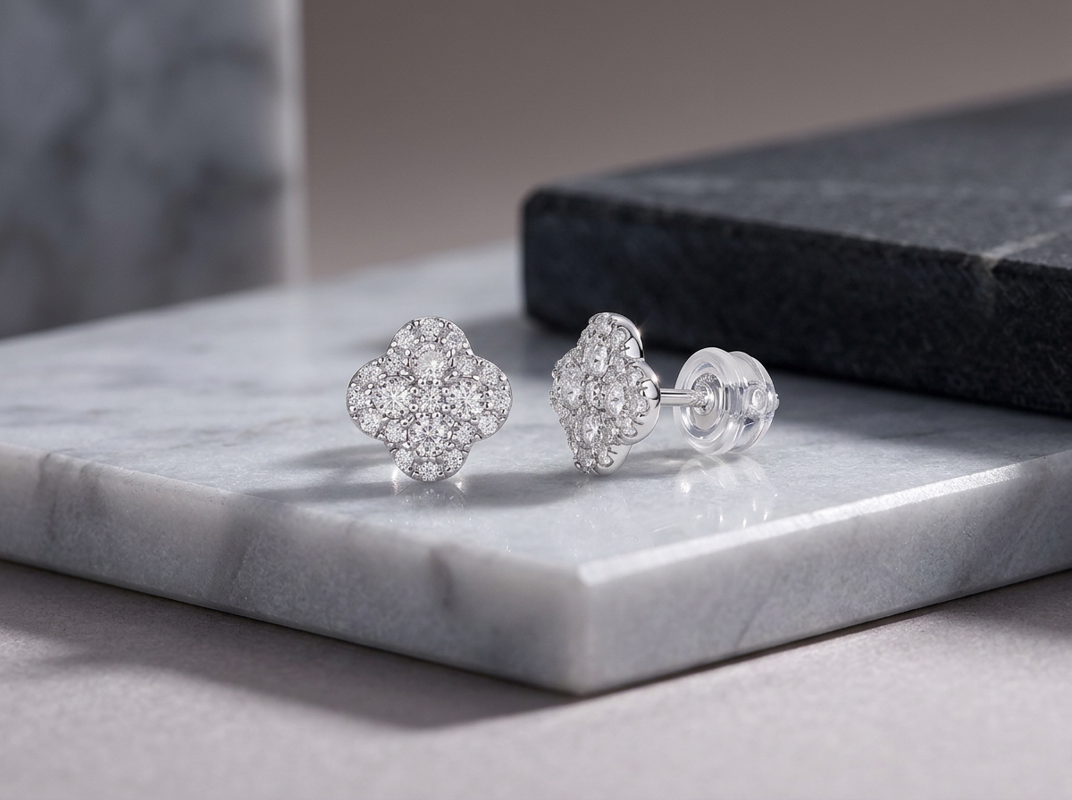 Jewelry Earrings  Luxurious  Featuring Top-quality Moissanite Inlays, Made Of S925 Silver Electroplated With Platinum.