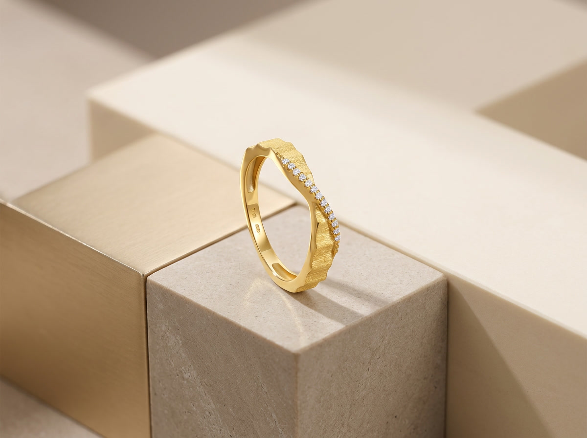 Ring Minimalist Jewelry  S925 sterling  Set Features Silver Pieces Electroplated With Gold.
