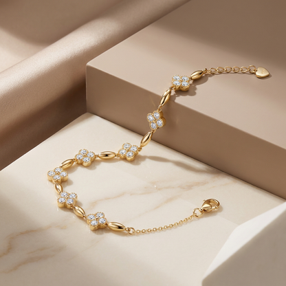 Four-leaf clover Bracelet fashion and versatile S925 silver