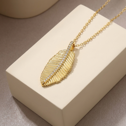 Starlight Luxury Moissanite Pendant Necklace – Gold-Plated S925 Sterling Silver
